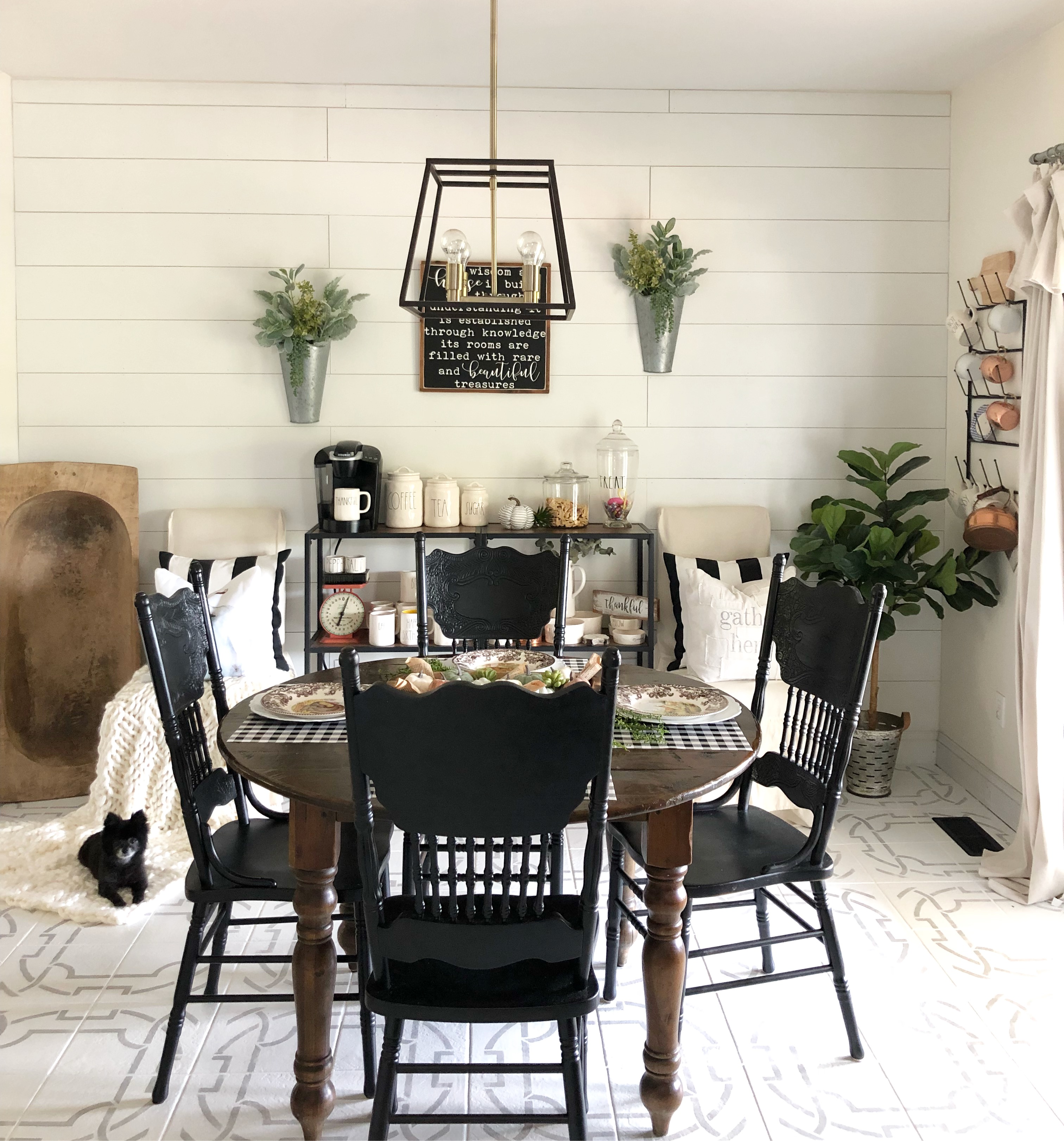 Dining Room Chairs Makeover With Spray, Spray Painting Dining Room Chairs Black